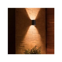 Resonate Hue WACA wall lantern black 2x8
