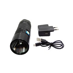 Lanterna metalica led 3 acumulatori litiu L18650